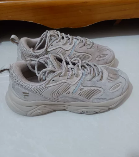 FILA正品36.5码斐乐女老爹鞋火星鞋新...