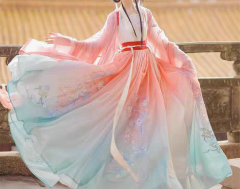 转卖【狂欢价】裳云兮【肥啾】原创汉服女唐制...