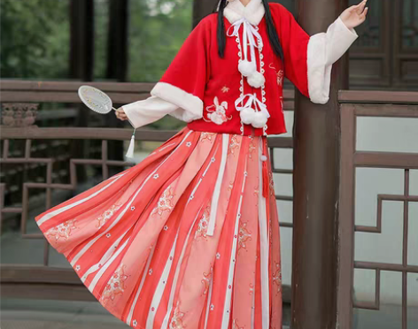 转卖【礼遇价】原创正品拜年汉服女秋冬季明制...
