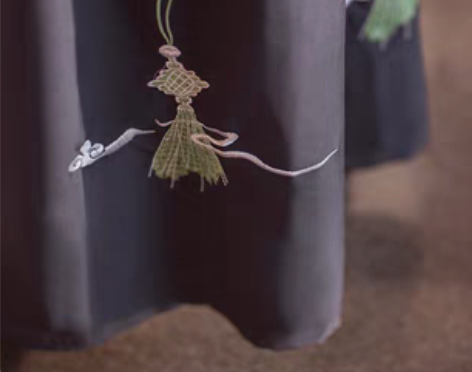 转卖【出】五五年 原创汉服设计【燕归】刺...