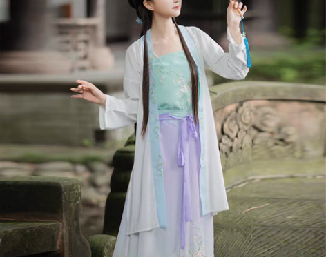 包邮宋制汉服三件套s码，十成新，已绝版。非...