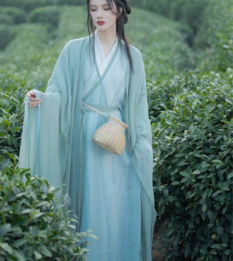 【汉服出租】     司南阁原创清平调子宋...