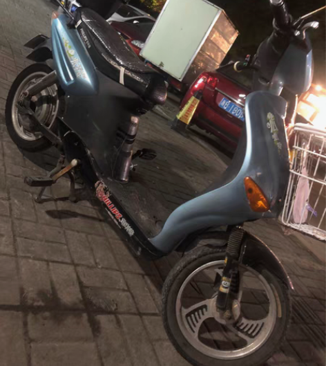 包邮换了新电瓶车，适合女生骑这个便宜出了四...