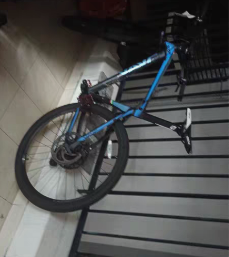 包邮山地自行车java，很少骑 感兴趣的话...