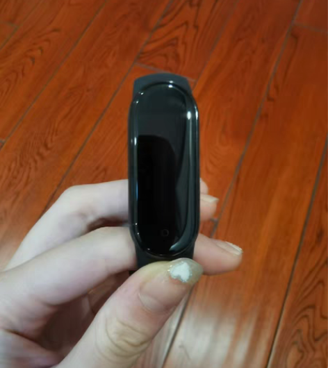 转卖小米手环5 功能：闹钟/智能心率监测/...