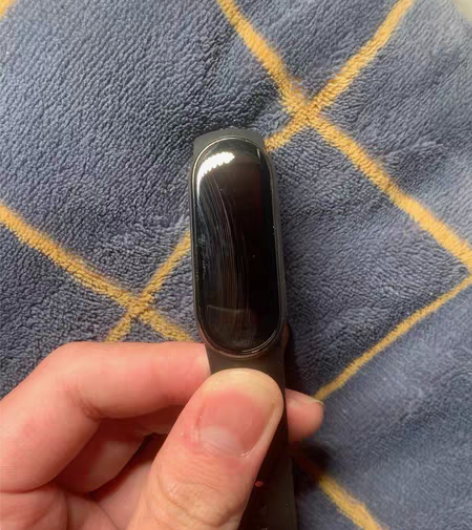 包邮小米手环6nfc 95新吧，刚买就用几...