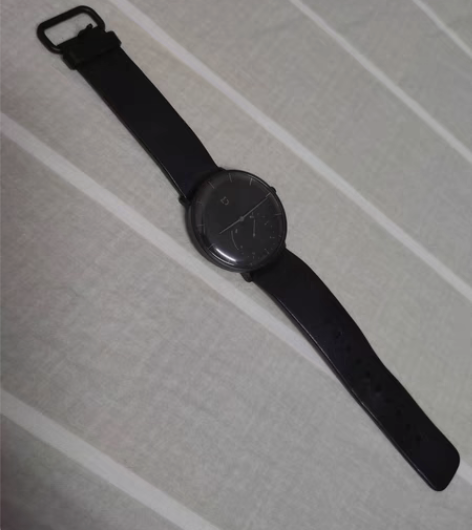 米家 石英表 95新 闲置 没有电了 需要...