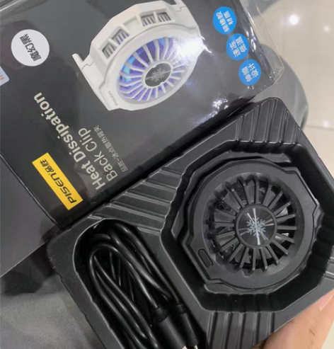 转卖品胜手机散热器适用苹果黑鲨半导体制冷快...