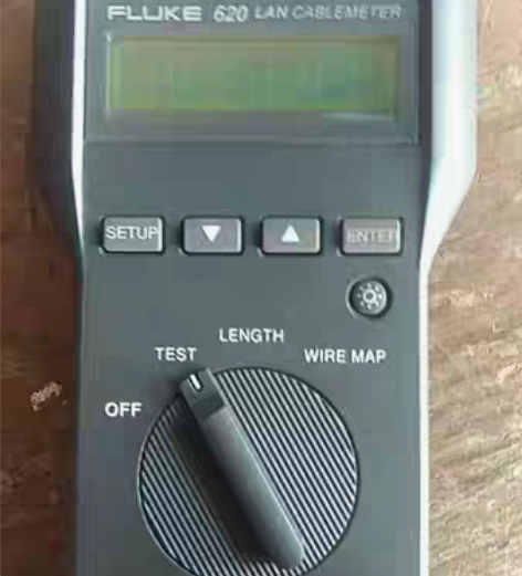 包邮fluke 620 福禄克 网线测试仪。成色如图。开机有...