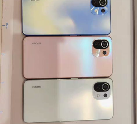 门店倒闭，小米11青春样机特价出售，门店客...