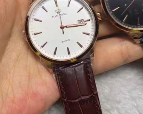 包邮天王手表真皮表带休闲手表  机芯类型：...