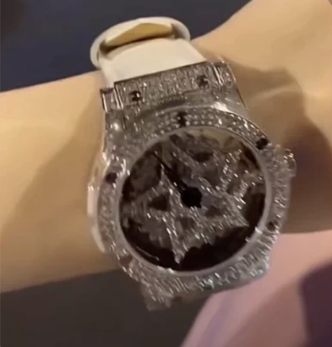 包邮闲置五芒星手表女高级感时来运转女表女士...