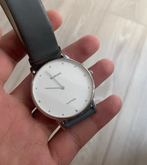 包邮雷诺手表 带过一两次,去年旗舰店买的,...