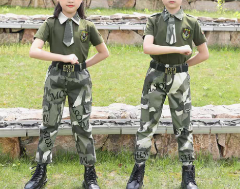 转卖儿童迷彩服套装男女童学生演出服军训服装...