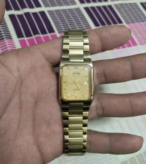 90年代飞亚达石英男表.当年2000多实体...