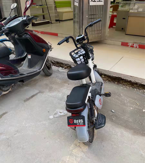 出台铃电动车 标价就是实价感兴趣的话点“我...