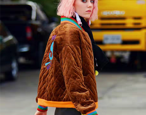 转卖【2件6折】冬装新款原宿风卡通刺绣棒球...