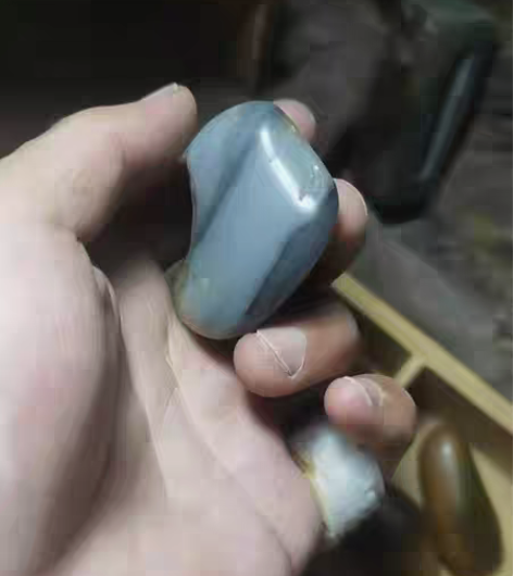 包邮和田籽料，青花独籽，料子非常细 感兴趣...