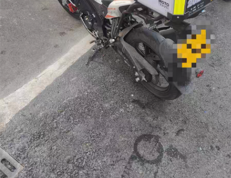 20年的贝纳利小迅龙 有原地倒车，自己买的...