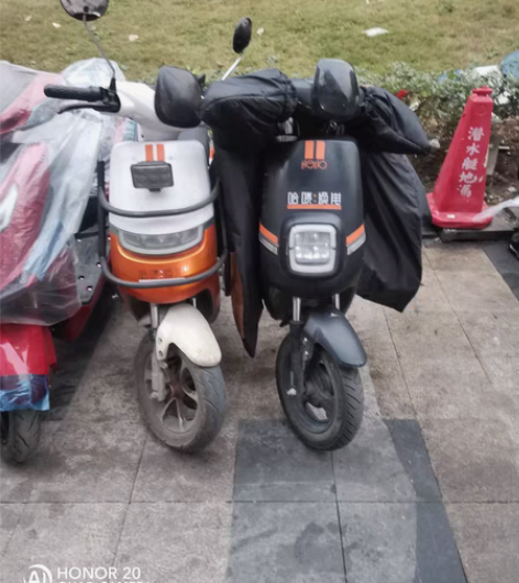 铁塔换电车低价出售,车子带碟刹,已经改好了...