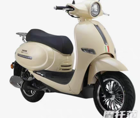 银钢摩托车，拖拖，YG175T-38，年底...