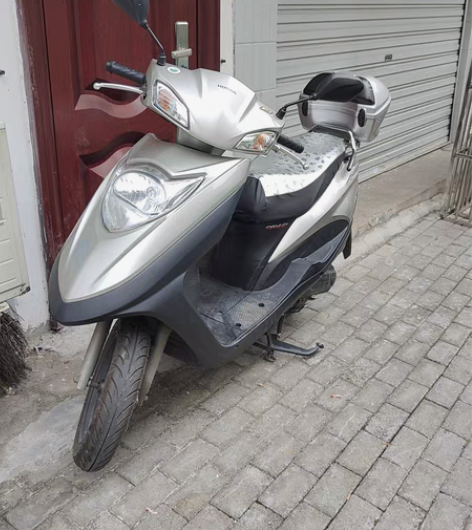 20年新大洲本田ns125d 准新车 天天...