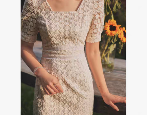 转卖白色连衣裙女夏2020新款收腰显瘦气质...