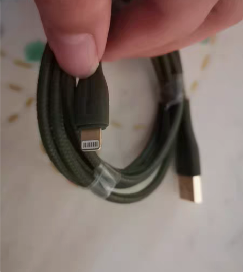 深绿色苹果充电线，OKSJ数据线，可亮灯，...