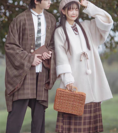 远山乔恰同学少年明制汉服冬袄合领半袖加绒披...