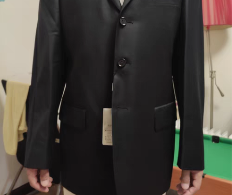 花花公子西服上装 175/96B，全新带吊...