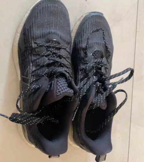 包邮特步，穿的较少，可带价格来谈 感兴趣的...