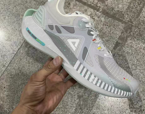 包邮匹克态极 3.0pro 全新微瑕,做工...