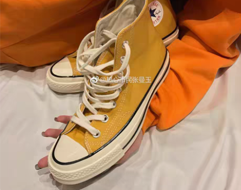 转卖Converse/匡威 帆布鞋 匡威1...