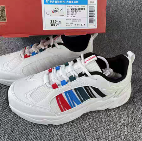 包邮乔丹男女童运动鞋中大童春秋款儿童断码3...