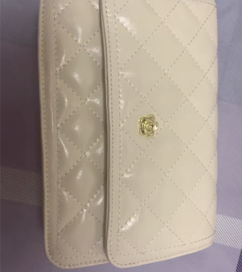 转卖奥康 米白色斜挎包 直播间买包的赠品 ...