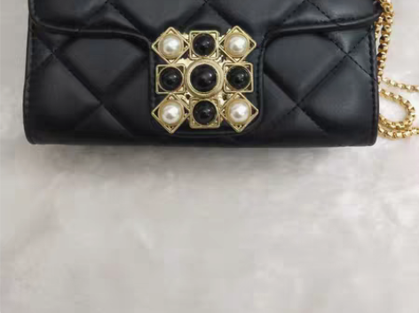 包邮小羊皮链条菱格包28元小香风 蛇骨链条...