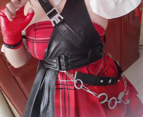 小乔音你心动cos l码 几乎全新,链子扣...