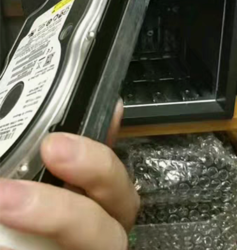 威联通 qnap 硬盘架 硬盘托架 硬盘安...