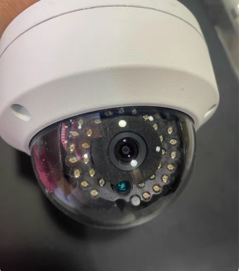 200万海康威视DS-2CD2120FD-...