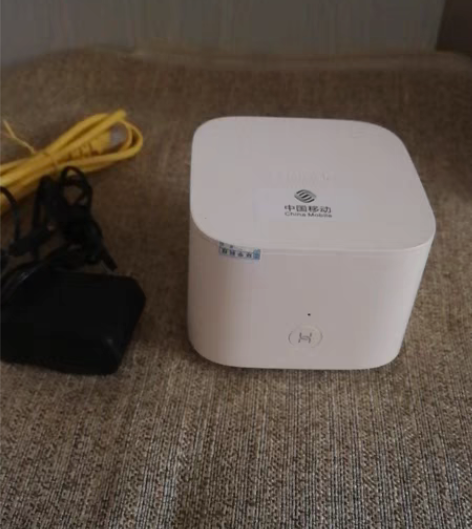 包邮华为荣耀边缘路由器CD28V2，无线W...