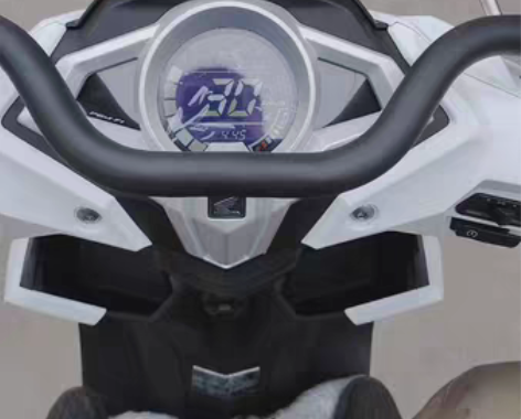 包邮本田裂行RX125，NX125专用下沿...