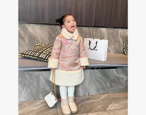 转卖「董完了」女童冬装旗袍中国风儿童汉服新...