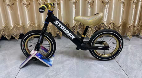 包邮Strider pro 12寸儿童平衡...