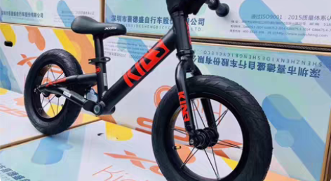 包邮XDS 滑步车，童年不同样，喜德盛平衡...