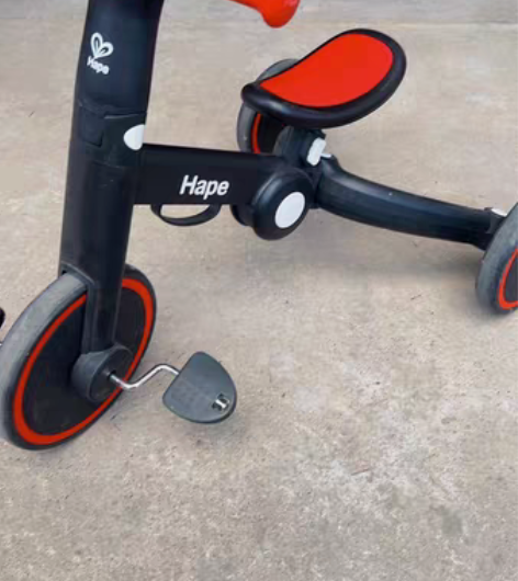 Hape儿童车 可当平衡车和三轮车 基本全...