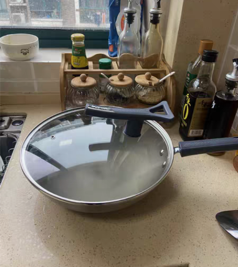 包邮苏泊尔有钛无涂层不粘炒锅家用不粘锅正品...