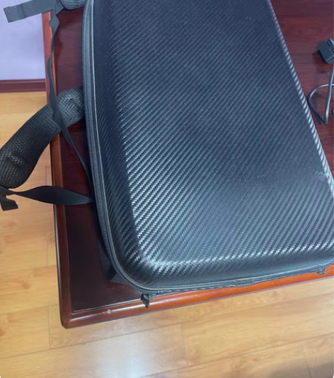 飞机昨晚离家至今未归，现出售所有原装配件，...