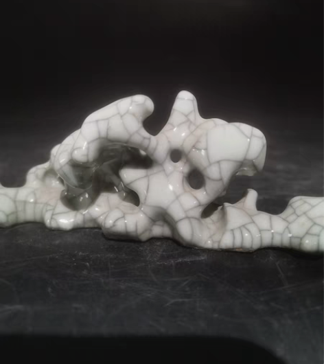 包邮哥窑笔架 感兴趣的话点“我想要”和我私...