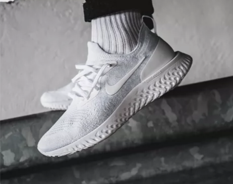 转卖Nike Epic React Fly...
