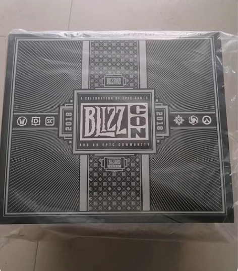 包邮全新未拆 2018暴雪嘉年华大礼包 内...